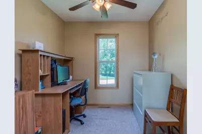 58605 243rd Street, Kasota, MN 56050 - Photo 12