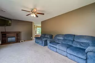 58605 243rd St, Kasota, MN 56050 - Photo 6