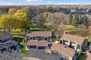 110312 Center Green Cir, Chaska, MN 55318 - Photo 1