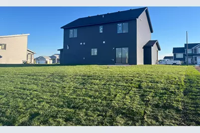 2206 Elk Run Drive SE, Pine Island, MN 55963 - Photo 46