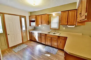 140 High Ave, Willmar, MN 56201 - Photo 8