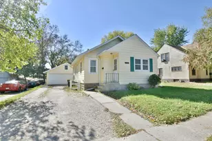 140 High Ave, Willmar, MN 56201 - Photo 2