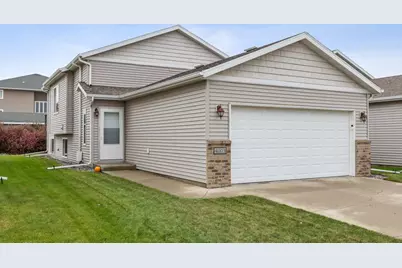 4003 9th Street S, Moorhead, MN 56560 - Photo 4