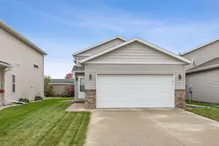 4003 9th St S, Moorhead, MN 56560 - Photo 2