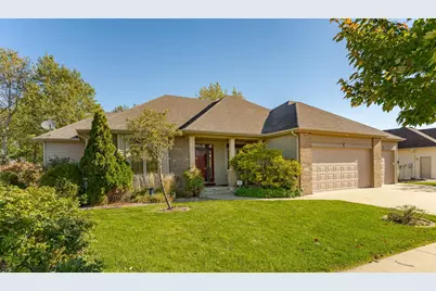 3752 Stone Point Drive NE, Rochester, MN 55906 - Photo 2