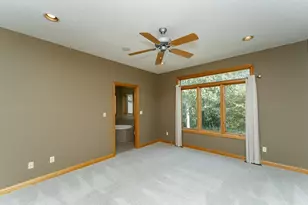 3752 Stone Point Dr NE, Rochester, MN 55906 - Photo 12