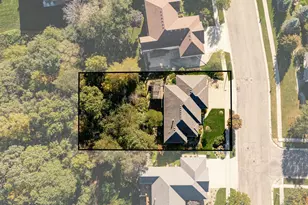 3752 Stone Point Dr NE, Rochester, MN 55906 - Photo 4