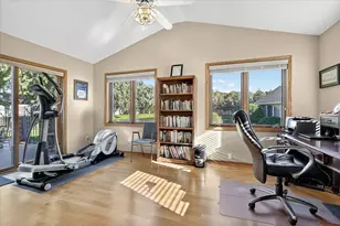 1121 Lois Ct, Shoreview, MN 55126 - Photo 22