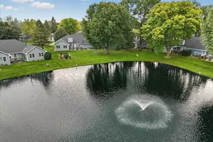 1121 Lois Ct, Shoreview, MN 55126 - Photo 4