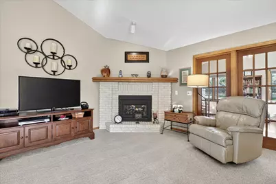 1121 Lois Court, Shoreview, MN 55126 - Photo 18