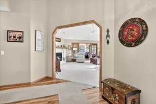 1121 Lois Ct, Shoreview, MN 55126 - Photo 14