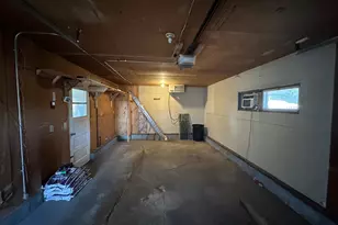 1123 Elmhurst Ave, Luverne, MN 56156 - Photo 32