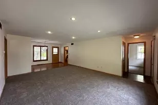 1123 Elmhurst Ave, Luverne, MN 56156 - Photo 12