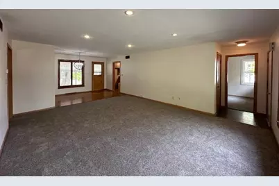 1123 Elmhurst Avenue, Luverne, MN 56156 - Photo 12