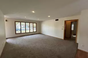 1123 Elmhurst Ave, Luverne, MN 56156 - Photo 14