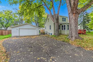 2535 3rd Ave E, North Saint Paul, MN 55109 - Photo 1
