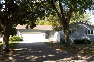 702 Southview Ct SW, Hutchinson, MN 55350 - Photo 1