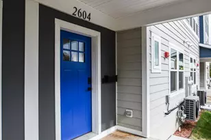 2604 Golden Valley Rd, Minneapolis, MN 55411 - Photo 30