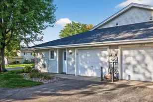 3567 156th St W, Rosemount, MN 55068 - Photo 4