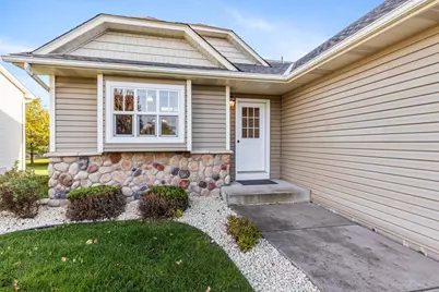 140 Stallion Lane, Lino Lakes, MN 55014 - Photo 2