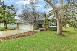 110102 Arboretum Way, Chaska, MN 55318 - Photo 1