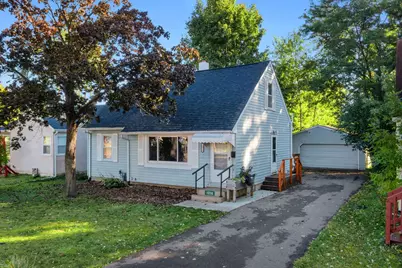 1556 Western Avenue N, Saint Paul, MN 55117 - Photo 1