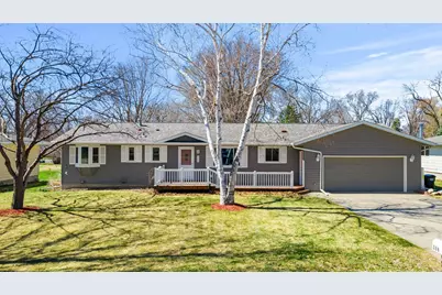 326 Larson Street SW, Hutchinson, MN 55350 - Photo 1