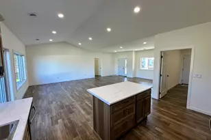 710 11th St NW, Perham, MN 56573 - Photo 14