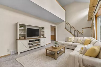 707 50 1/2 Avenue NE, Columbia Heights, MN 55421 - Photo 6