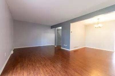 2363 Dorland Lane E, Maplewood, MN 55119 - Photo 4