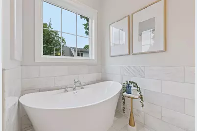 638 Gardner Street, Wayzata, MN 55391 - Photo 32