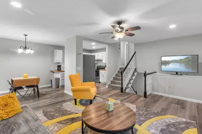 3815 Brookdale Circle N, Brooklyn Park, MN 55443 - Photo 2