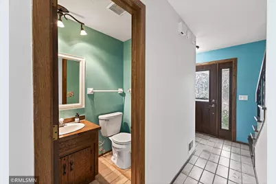 5200 Long Lake Road, Mounds View, MN 55112 - Photo 14