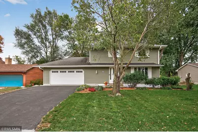 5200 Long Lake Road, Mounds View, MN 55112 - Photo 2