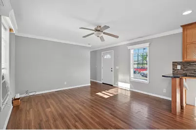 1010 NE North Circle NE, Fridley, MN 55432 - Photo 6