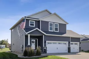 117 5th Ave W, Sabin, MN 56580 - Photo 2