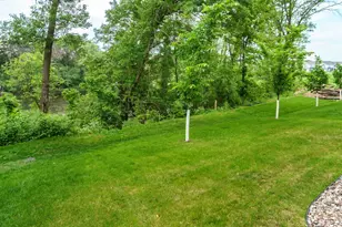 7830 Adler Trl, Inver Grove Heights, MN 55077 - Photo 38