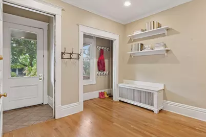 885 Linwood Avenue, Saint Paul, MN 55105 - Photo 10