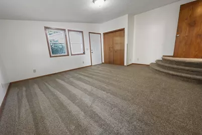 401 N Gorman Avenue, Litchfield, MN 55355 - Photo 24