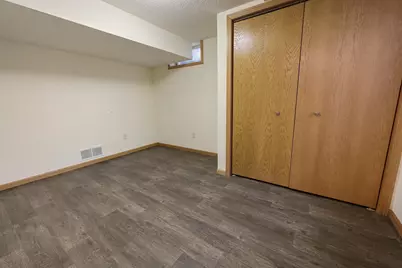 401 N Gorman Avenue, Litchfield, MN 55355 - Photo 34