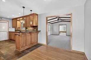 14812 Belvoir Dr, Minnetonka, MN 55345 - Photo 8