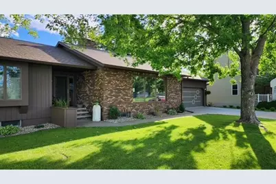 207 2nd Street NW, Freeport, MN 56331 - Photo 1