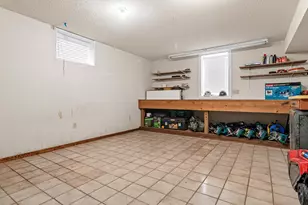 13817 Thomas Ave S, Burnsville, MN 55337 - Photo 18