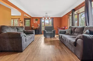 13817 Thomas Ave S, Burnsville, MN 55337 - Photo 12