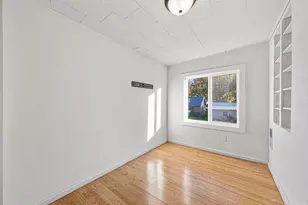 307 W 4th St, Winthrop, MN 55396 - Photo 18