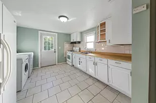 307 W 4th St, Winthrop, MN 55396 - Photo 12