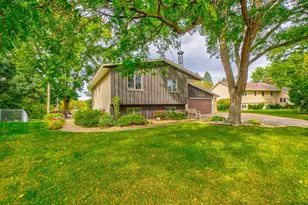 2660 Fairlawn Dr, Stillwater, MN 55082 - Photo 1