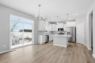 903 Pine Vale Ave, Somerset, WI 54025 - Photo 10