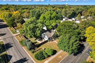 2852 Hampshire Avenue S, Saint Louis Park, MN 55426 - Photo 1