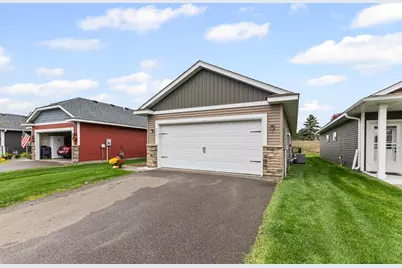 713 Cherrywood Lane NE, Isanti, MN 55040 - Photo 4